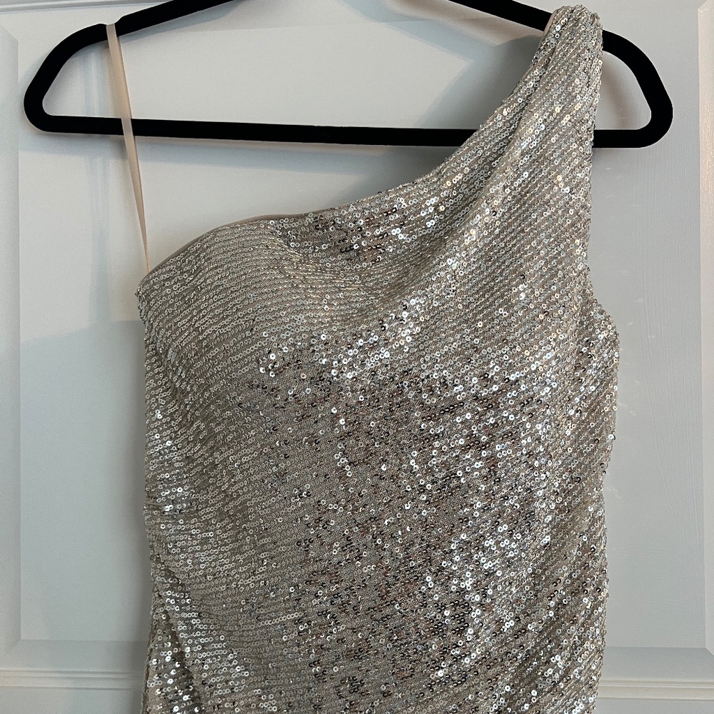 Champagne dress size 6